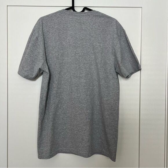 Disney T-Shirt Medium Gray Mickey Mouse World 100th Anniversary Cotton - Picture 4 of 7